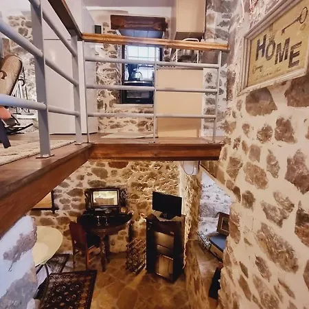 ελιά παραδοσιάκο σπίτι στην 빌라