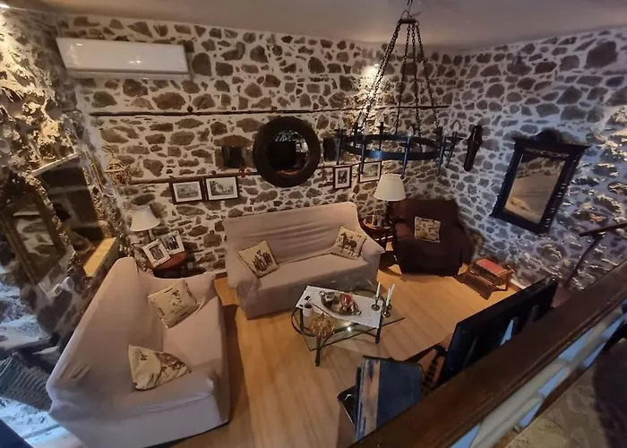 Βίλα ελιά παραδοσιάκο σπίτι στην